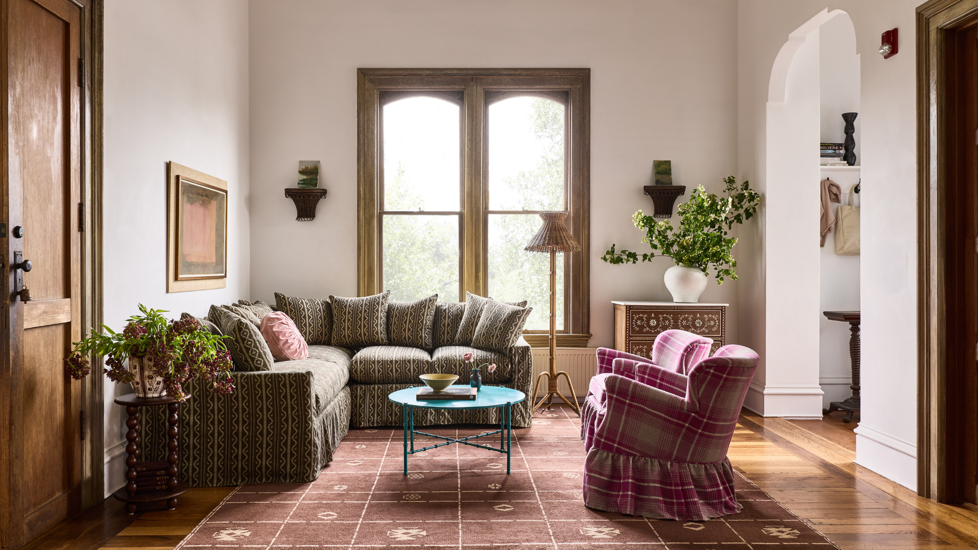 5 timeless patterns designers use to make homes feel cozier
