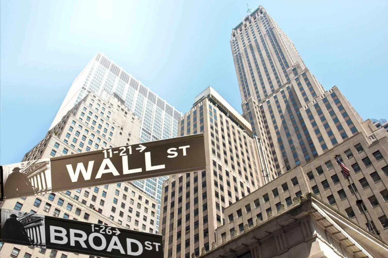 Stocks mixed on lower crude prices and weakness in chipmakers