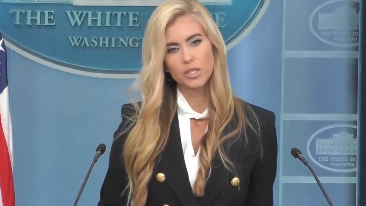 New White House press secretary under fire after 'brutal' first press ...
