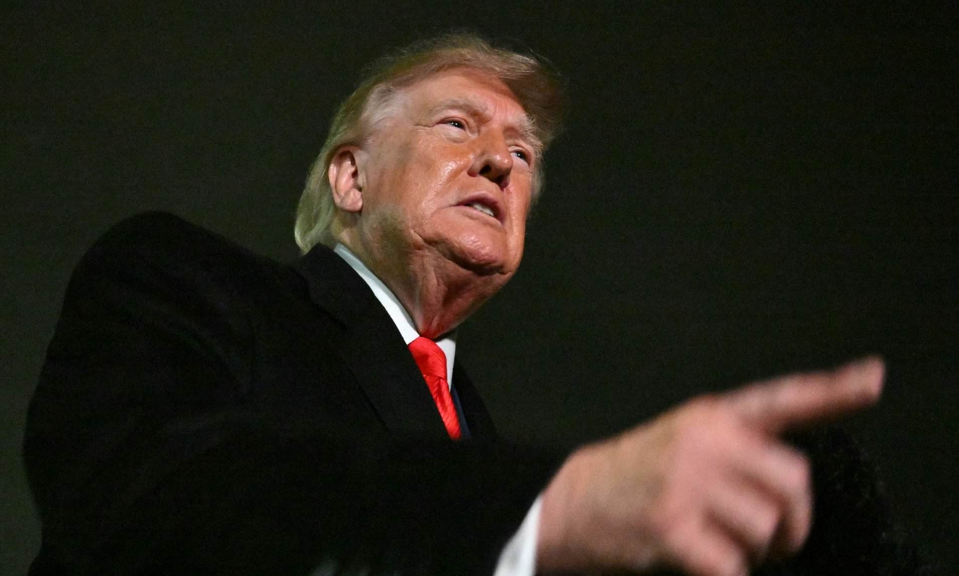 Opinion: What irony Trump's presiding over America's demise