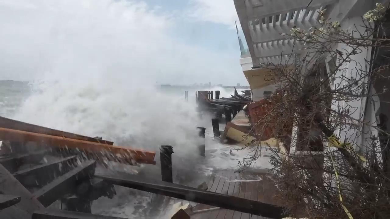 Waves from Tropical Storm Rachel hit the California coast
