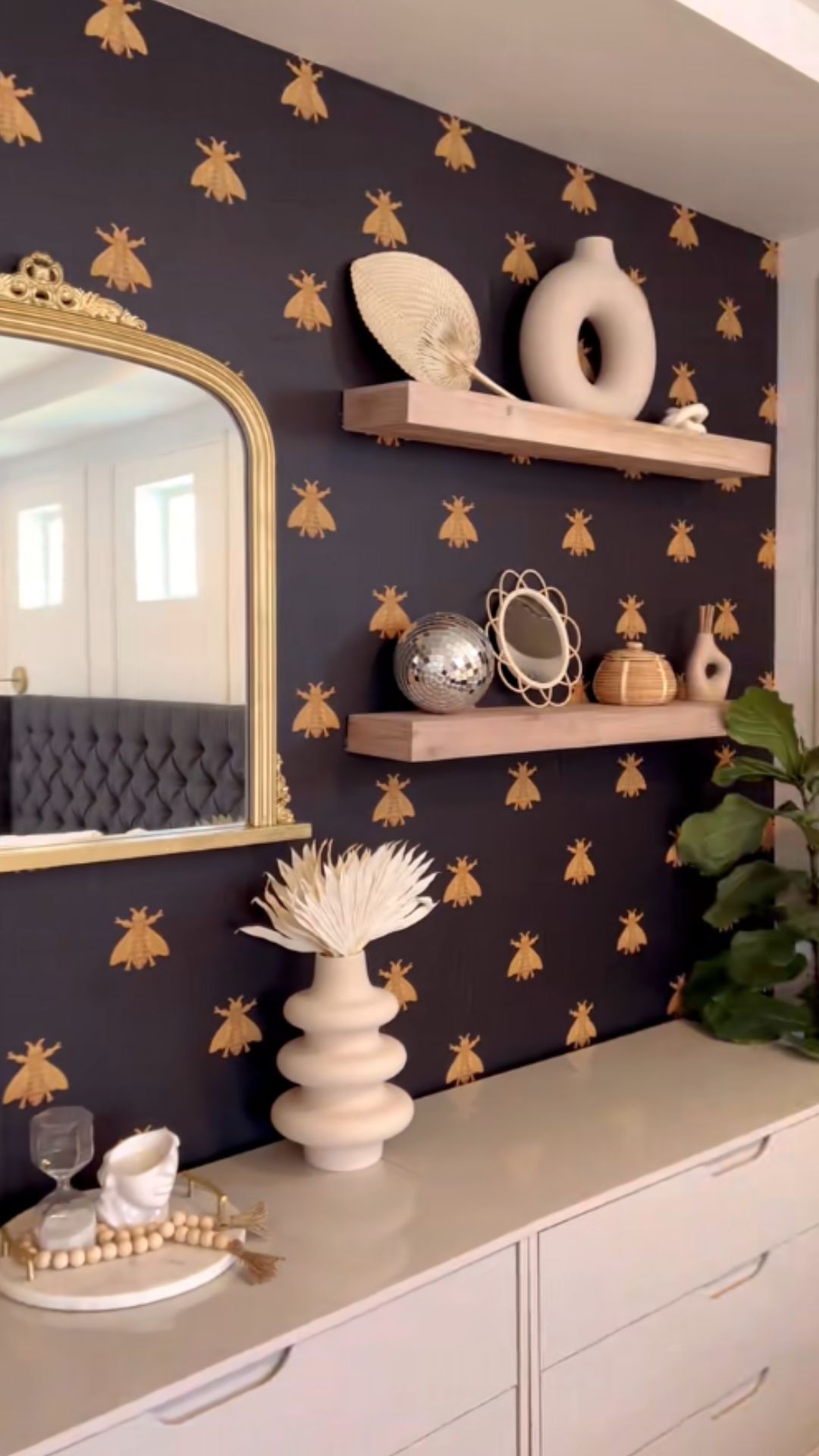 Elegant bedroom makeover ideas with gold bee pattern wallpaper