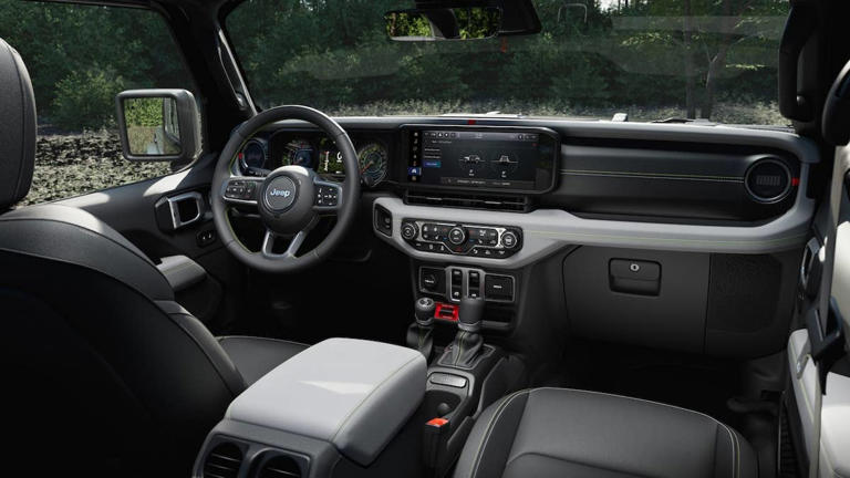 Jeep’s new Wrangler Switchback looks like two Wranglers collided