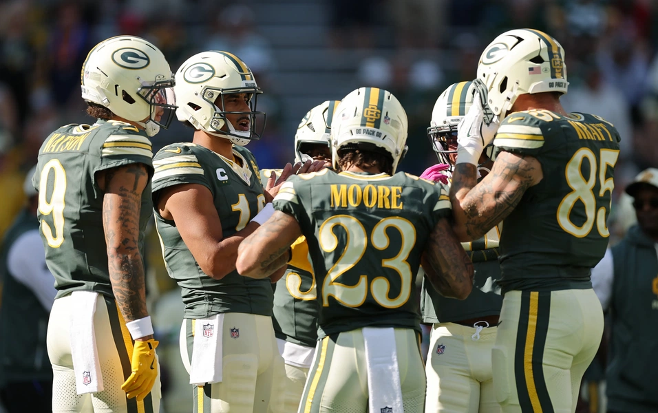 Packers' guard shuffle could reshape offensive line strategy