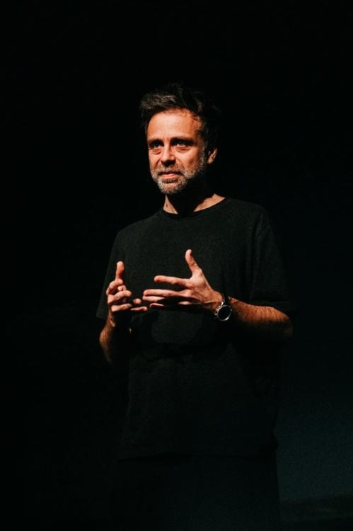« Des plaisirs qu’on ne devrait pas avoir » : l’humoriste David ...
