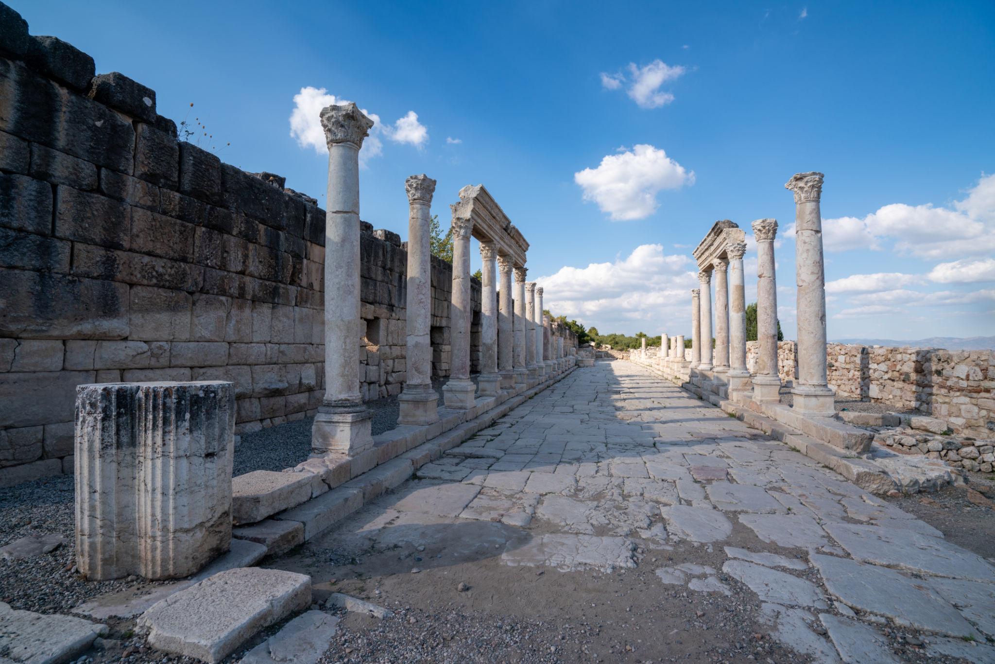 Archaeologists uncover a 1,800-year-old oracle that reveals how ancient ...