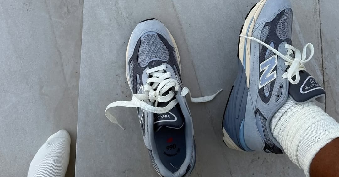 Closer look at the New Balance 990v7
