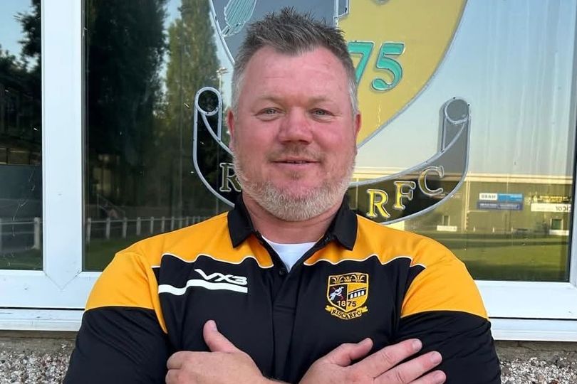 Popular Welsh rugby player and coach dies suddenly as clubs pay tribute