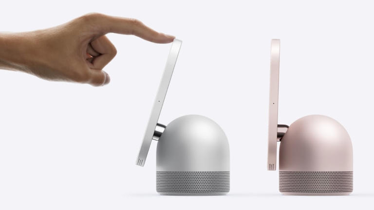Apple launches HomeView as its first smart display with Siri AI, home ...