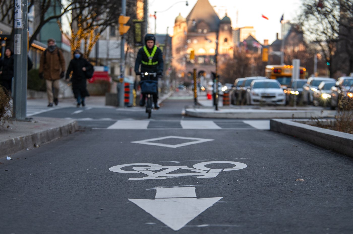 Toronto cyclists ask Canada's top court to weigh in on Ford's bike lane ...