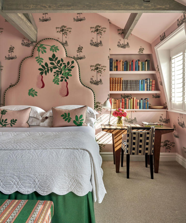 5 timeless patterns designers use to make homes feel cozier