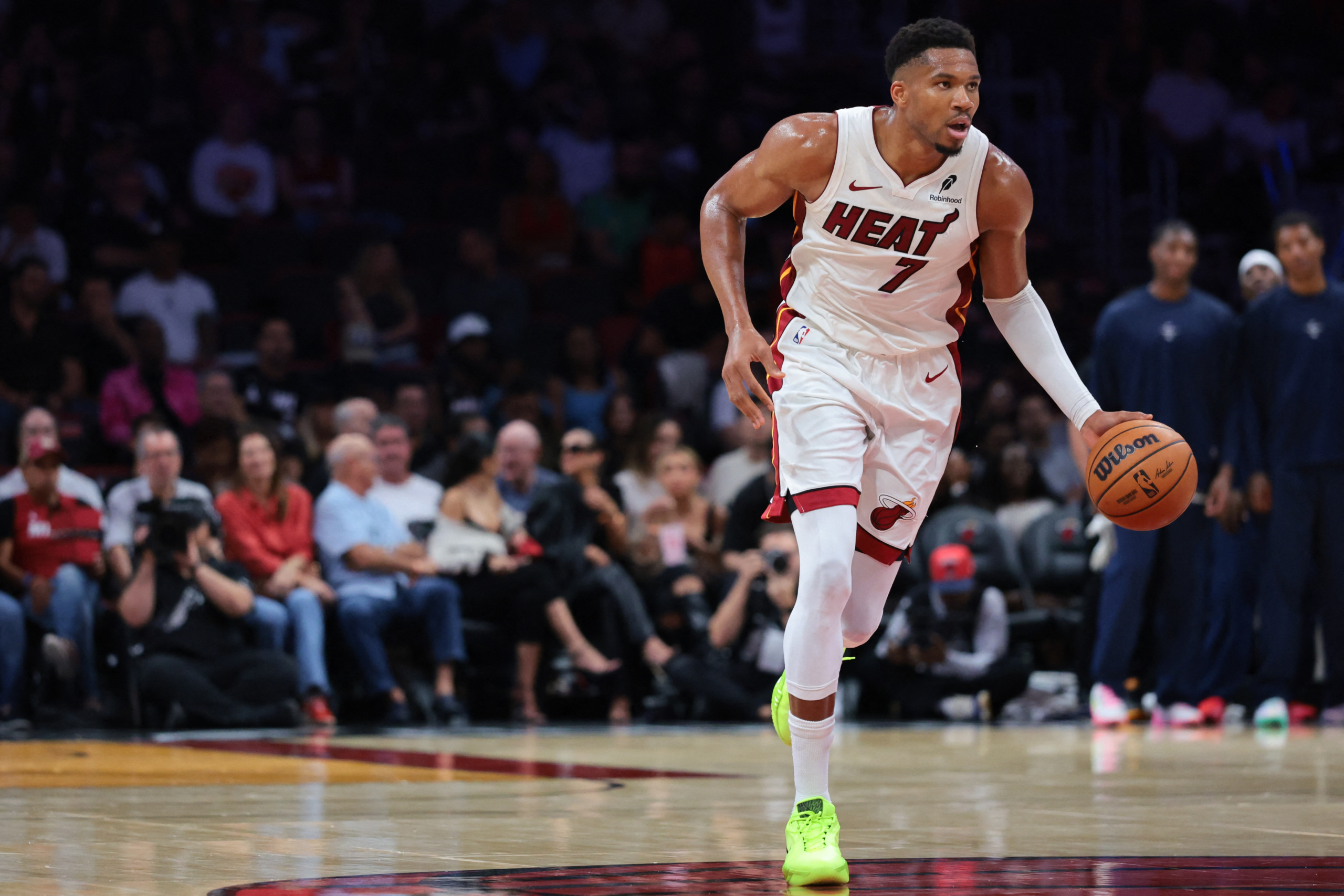 Miami Heat get very worrisome 2026-27 season prediction from prominent ...