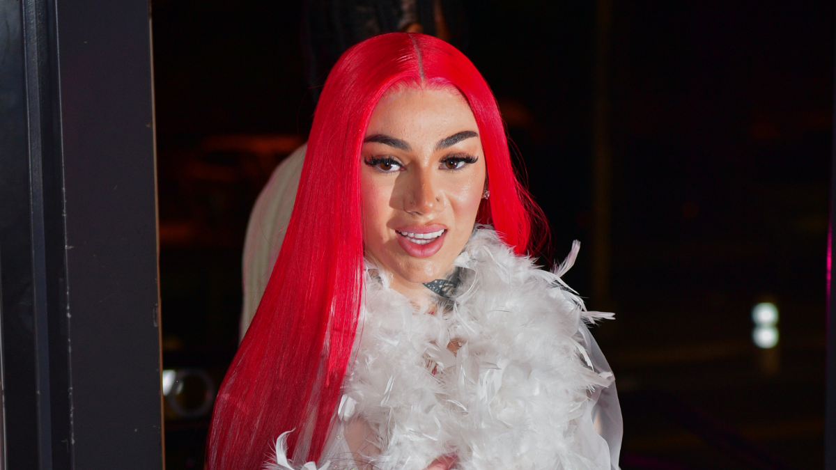 Bhad Bhabie gets trolled by 2 streamers after boyfriend’s car crash