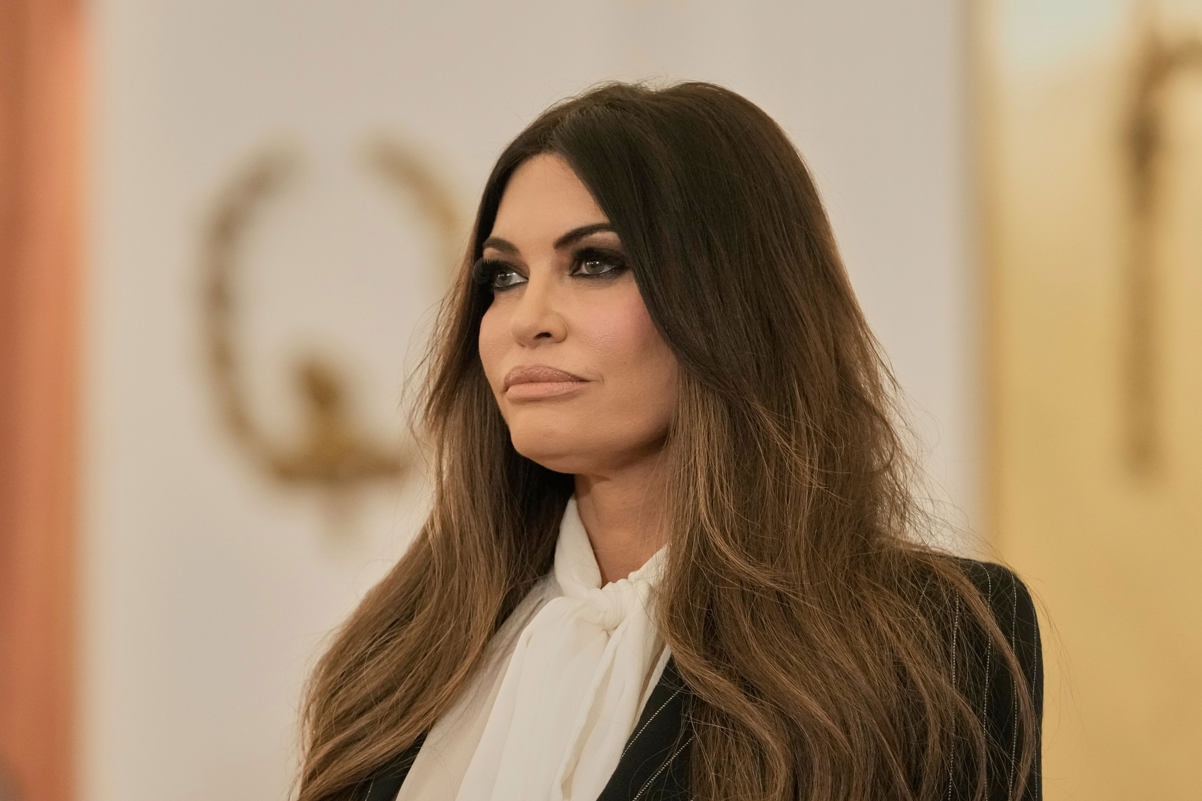 Kimberly Guilfoyle's resignation statement instantly flooded with ...