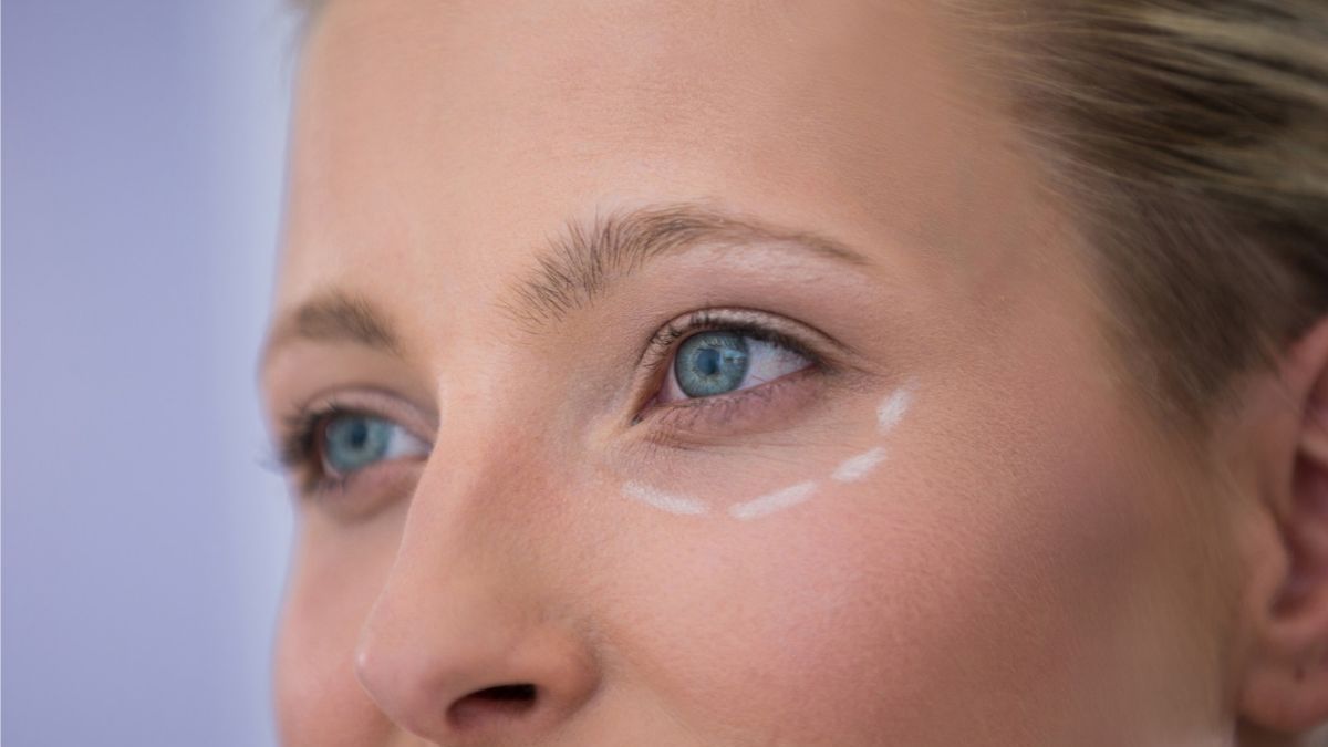 He descubierto un contorno de ojos que hidrata, rellena las arrugas y ...