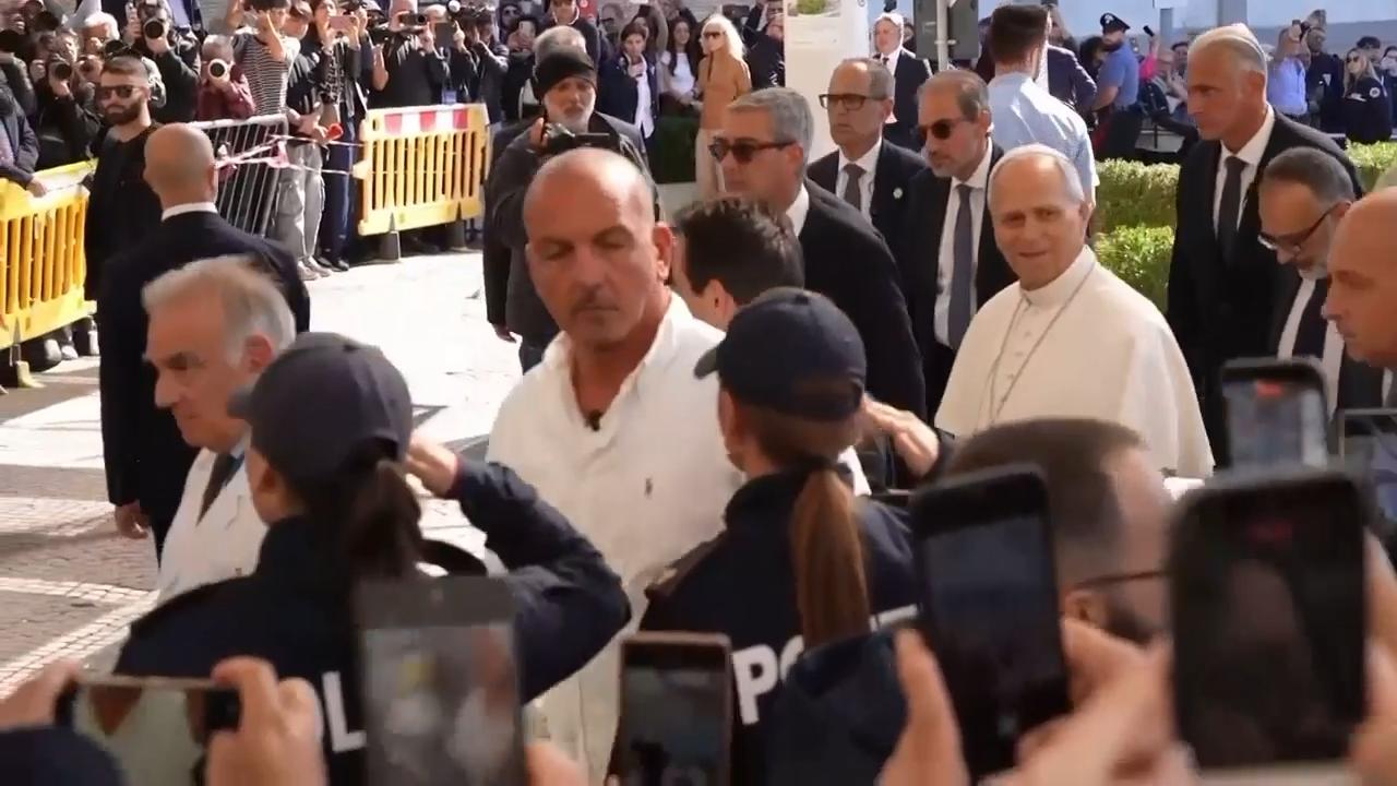 Pope Leo arrives at hospital in Rome to have nodule removed from his lung