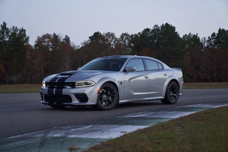 Hellcat returns: Dodge Charger gets the 6.2 V8 for 2028