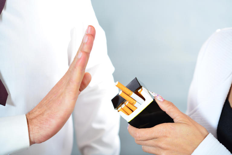 Doctors reveal what happens to your body in the hours after you quit ...