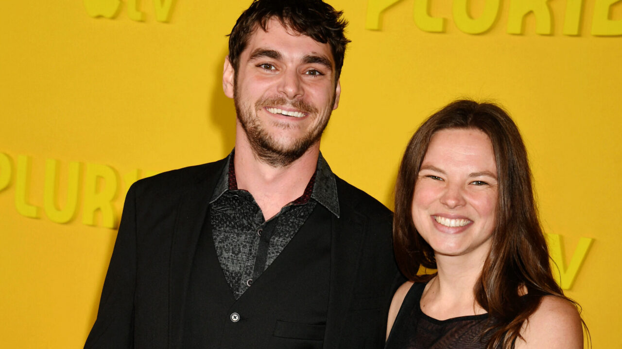 RJ Mitte died two days after engagement anniversary with fiancée he ...