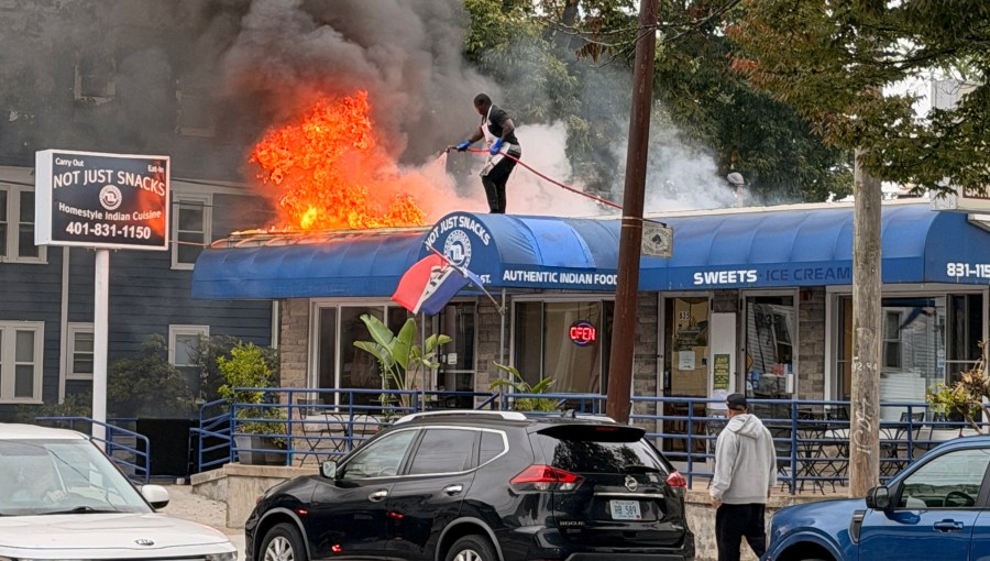 Employees knock down fire at Providence restaurant