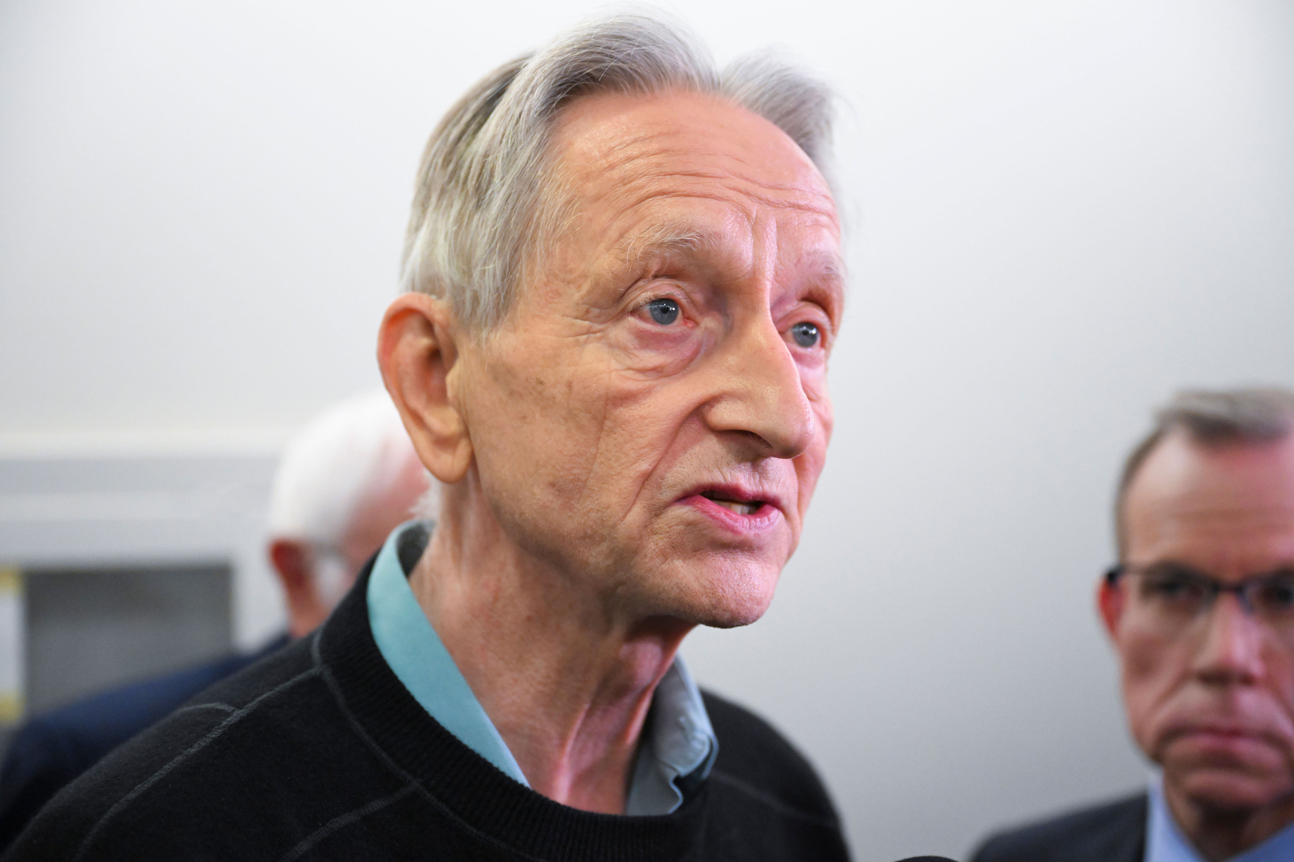 Toronto’s godfather of AI calls Donald Trump a corrupt, senile felon