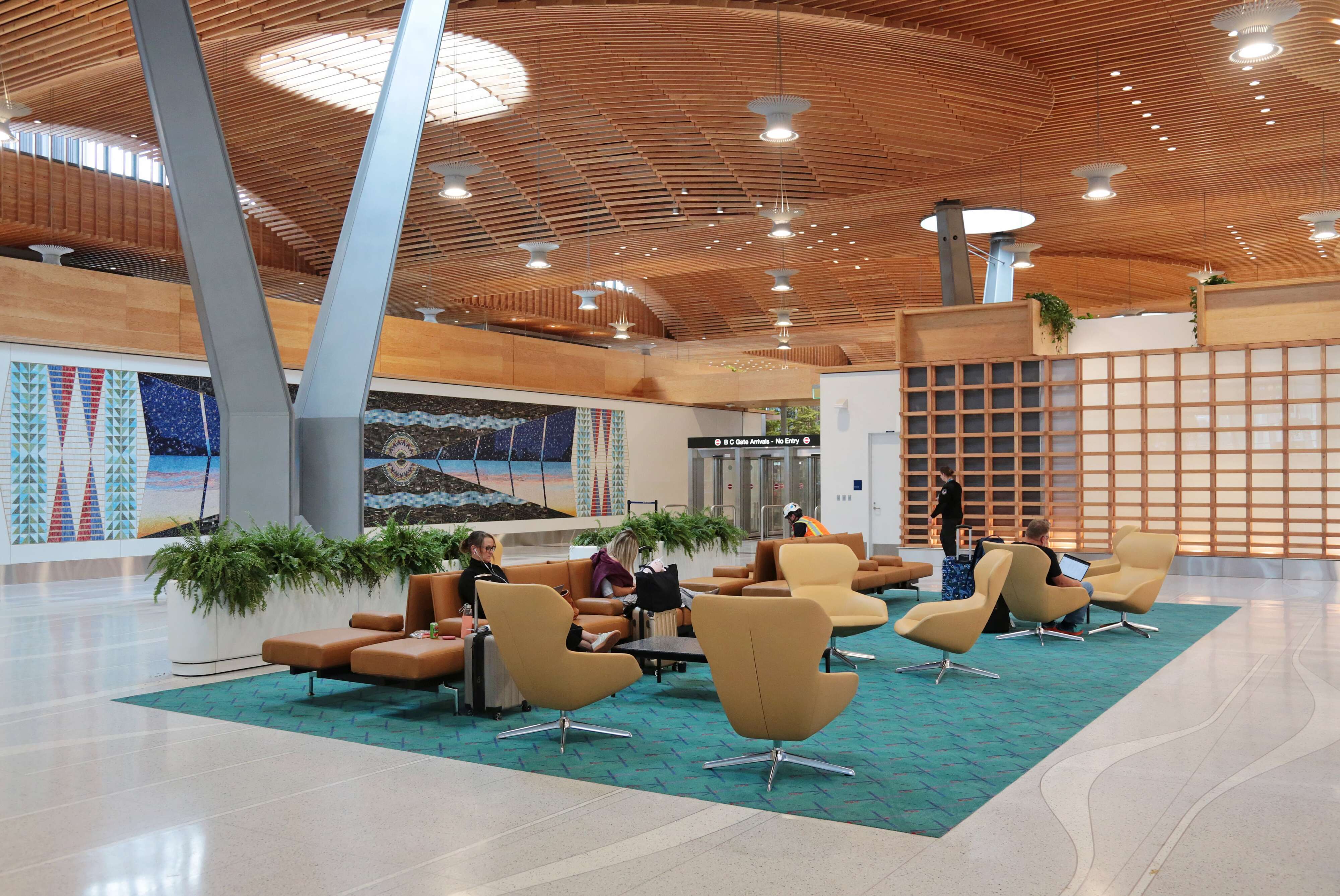 Long live the PDX carpet: Columbia’s newest fleece is a fuzzy tribute ...