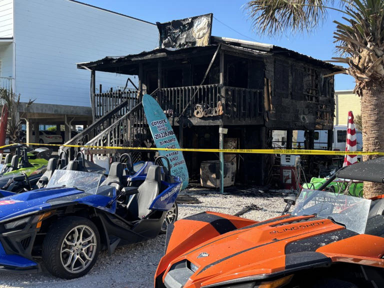 Gulf Shores business lost to sudden pre-dawn fire