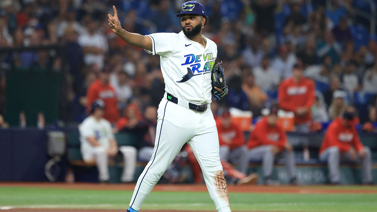 Watch Rays’ Junior Caminero hit Dikembe Mutombo celebration after ...