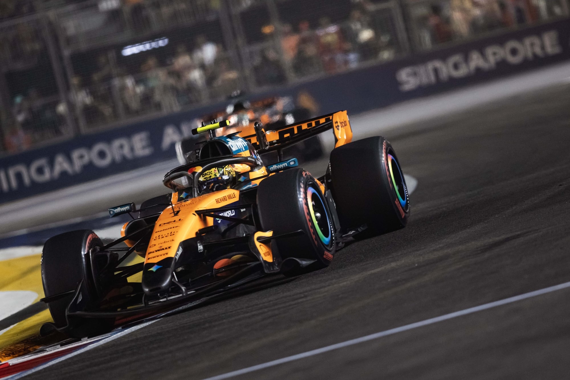 Google Maps vous permet de rouler en McLaren F1… sur votre écran