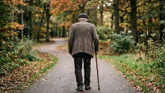 Coke, Sprite and seafood: 101-year-old man shares how he maintains his ...