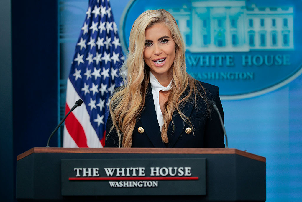 Mixed reviews: New WH press secretary gives viral first address