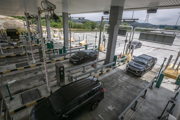 Multi-lane fast flow: What motorists need to know as Malaysia moves ...