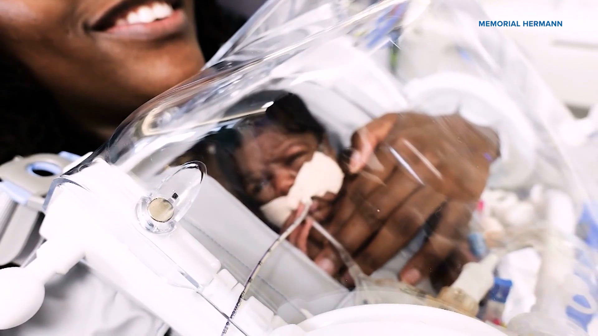 Houston hospital first in nation to test device helping parents hold ...