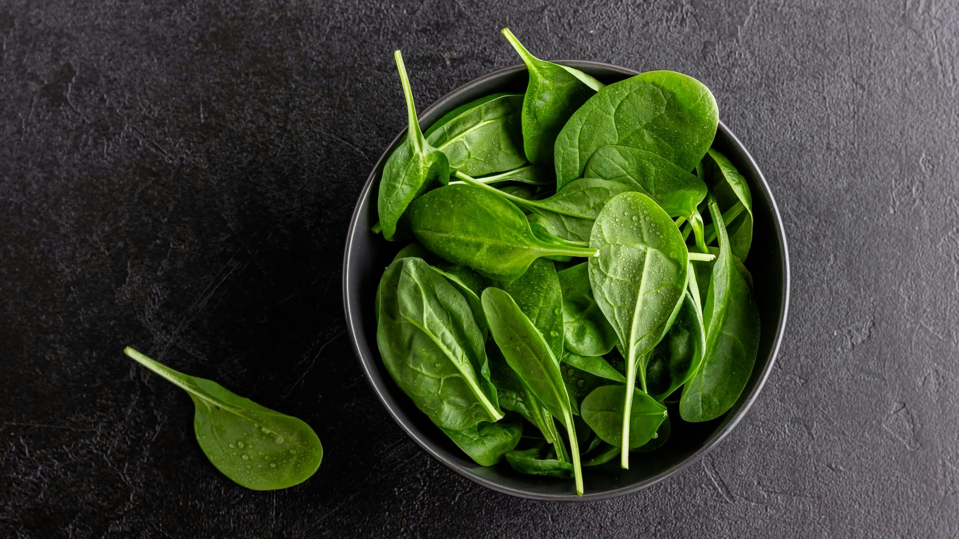 Why you should be careful adding raw spinach to your diet