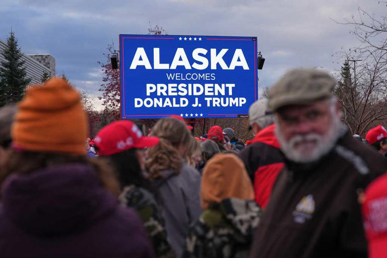 President Trump campaigns for Republicans as some push back on certain ...