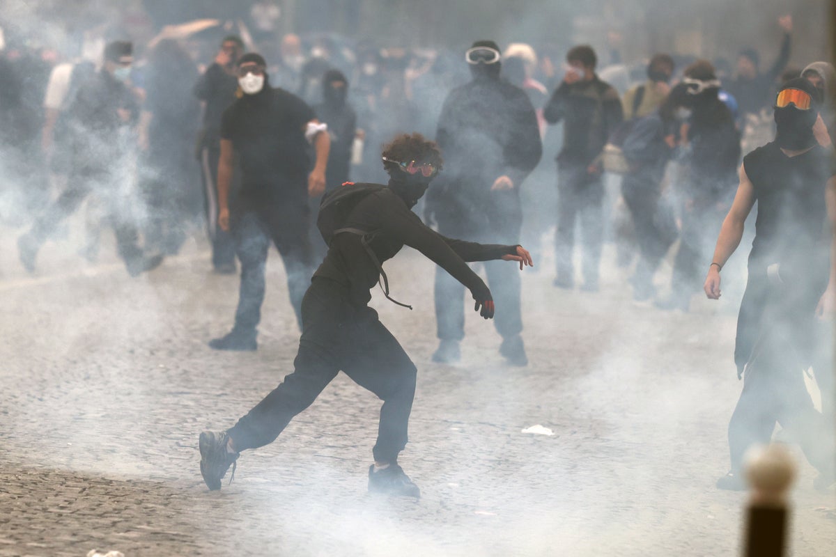 French police clash with school protesters as Greta Thunberg joins