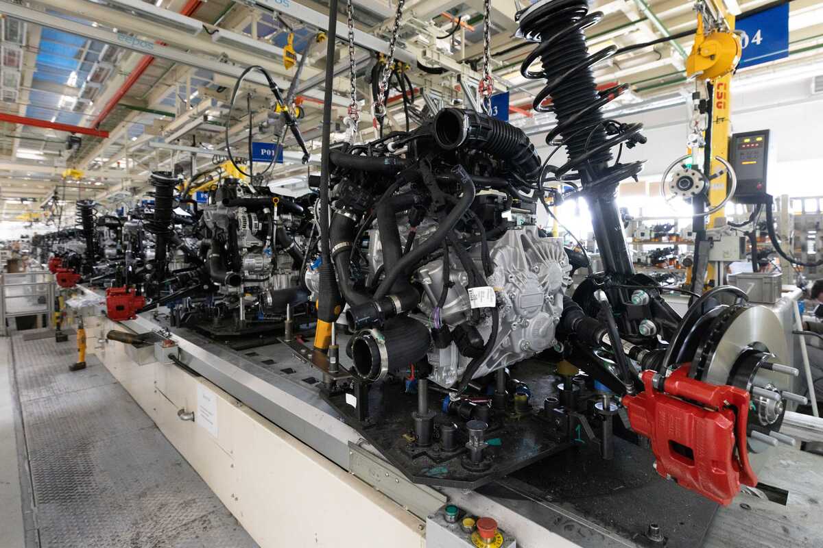 Sheinbaum elimina arancel de 10% a componentes para ensamble automotriz
