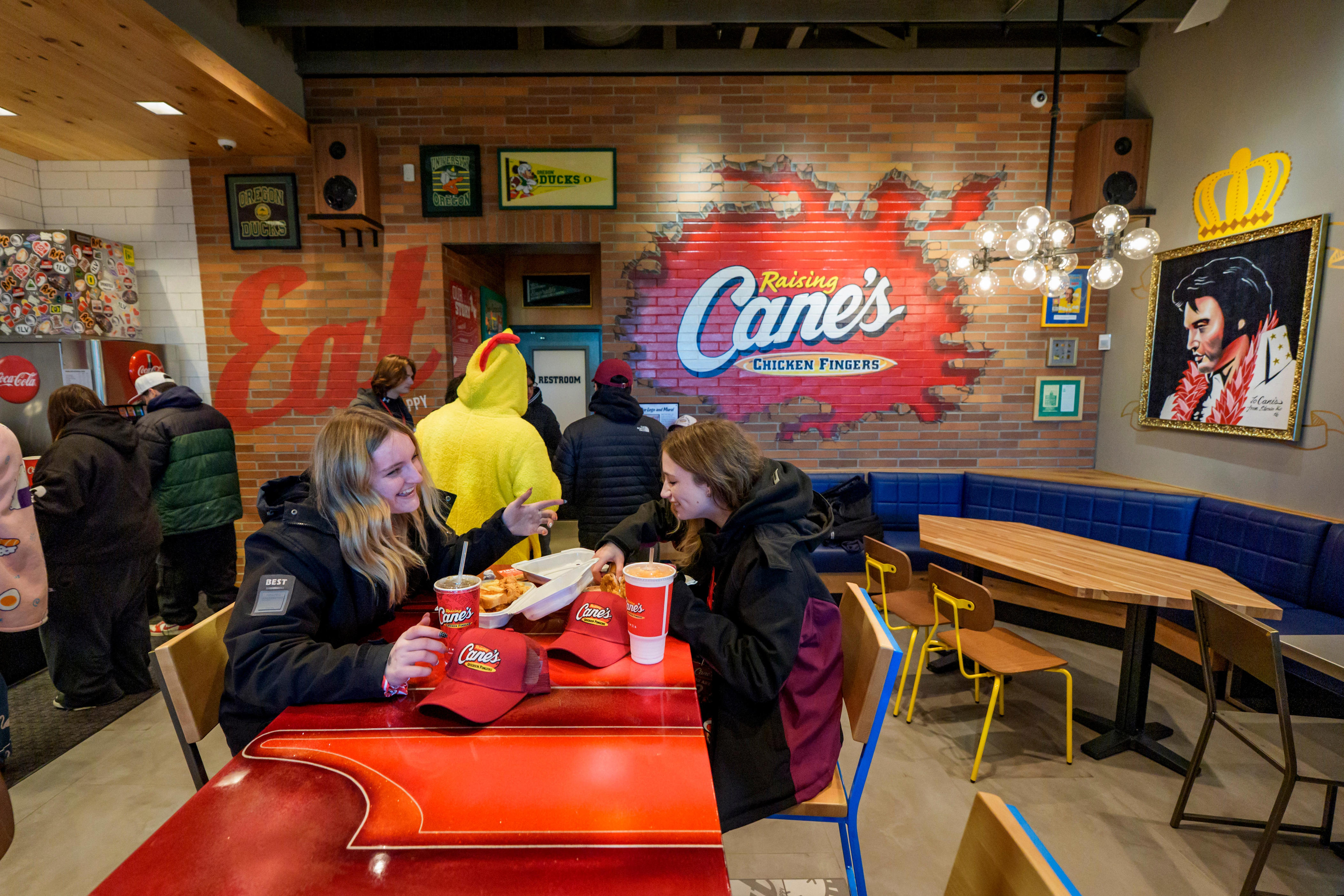 Raising Cane's opens 15th Georgia restaurant, 5 things to know