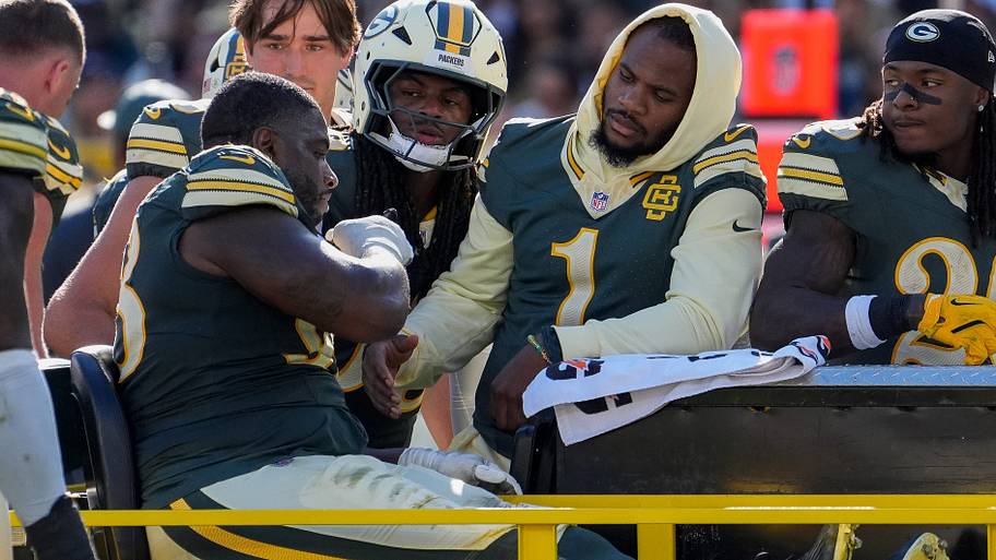 Bears coach Ben Johnson catching blame for Packers DT Javon Hargrave's ...