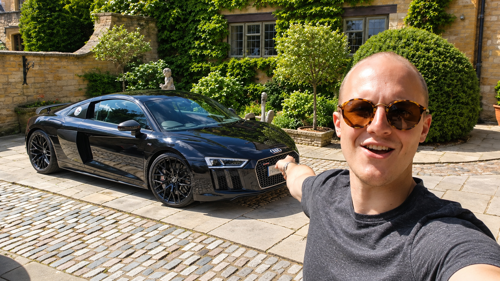Is this new Audi R8 V10 Plus better than a Lamborghini