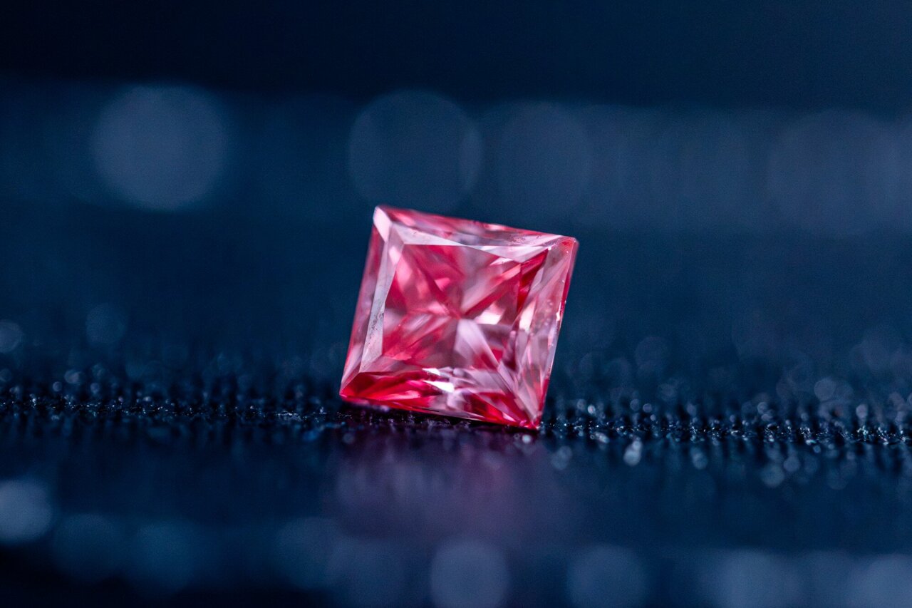 Faster molecular simulations identify promising diamond defects for ...