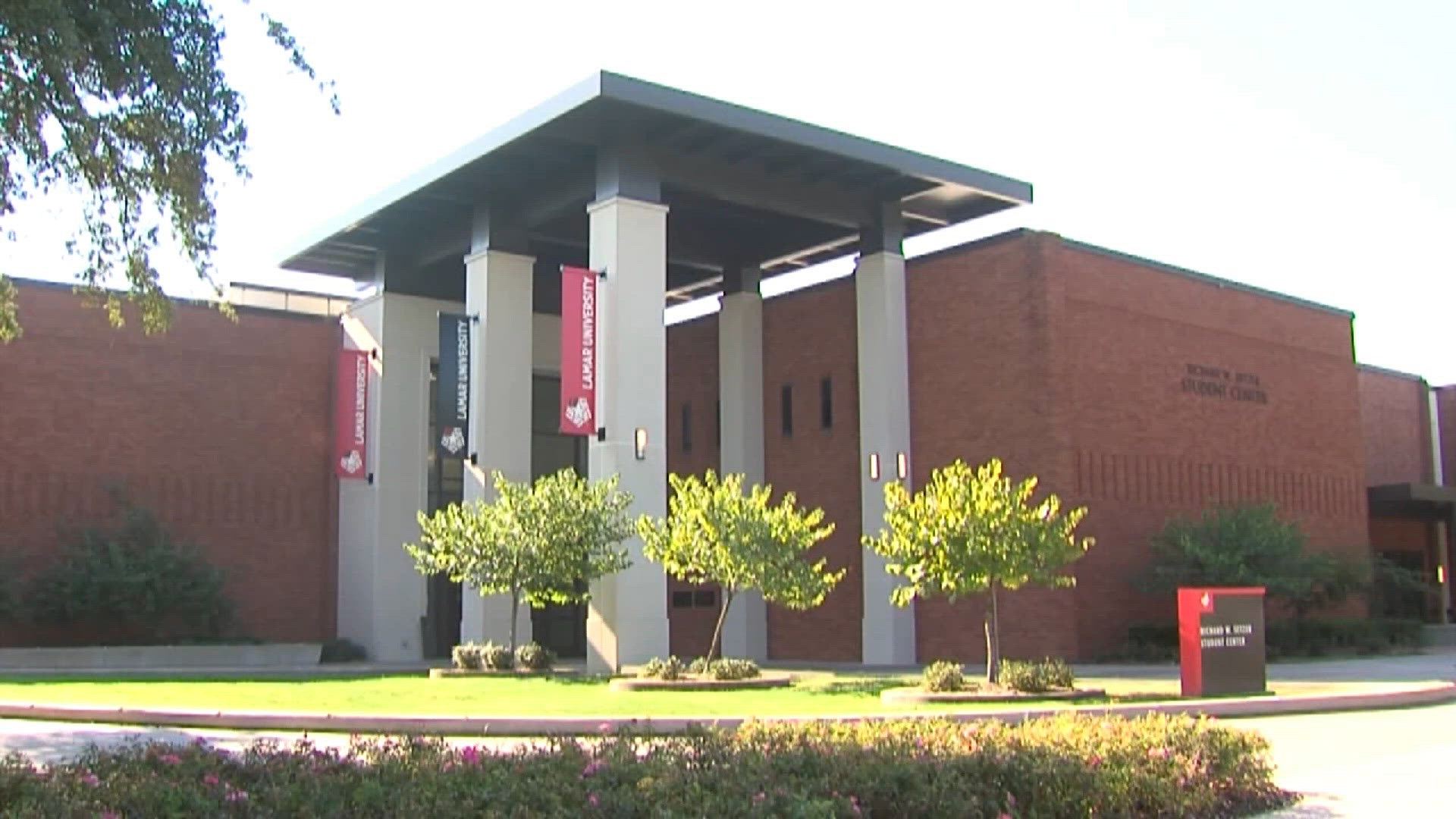 Free college application week is here: Texas residents can apply to ...