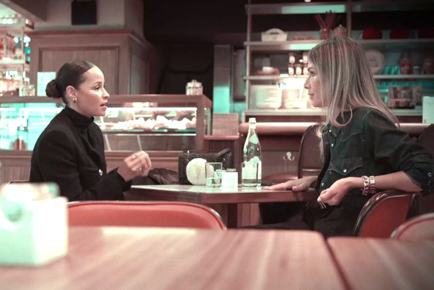 Jenna Lyons pops into RHONY season 16 with a bombshell about Sai De ...