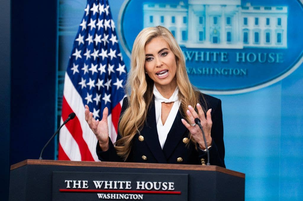 Donald Trump's new press secretary Katie Zacharia calls husband my ...