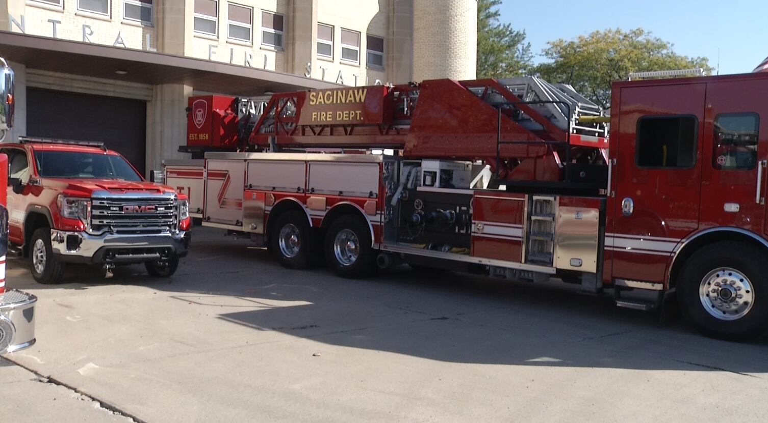 Saginaw Fire Department holds annual open house and awards ceremony
