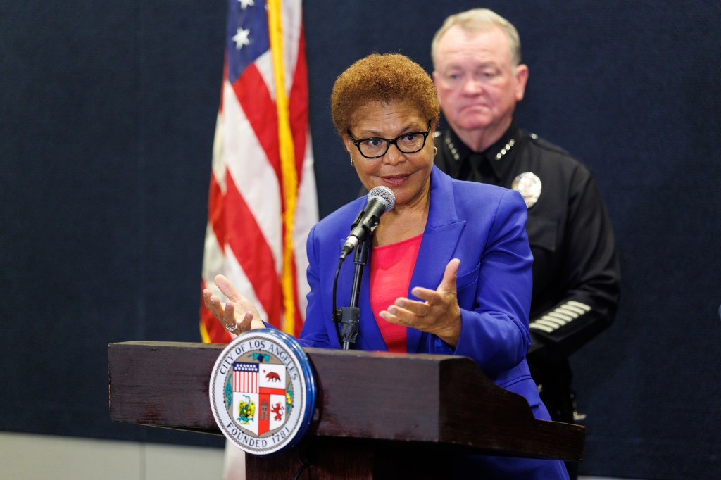 Who won first and final TV debate between Karen Bass and Nithya Raman ...