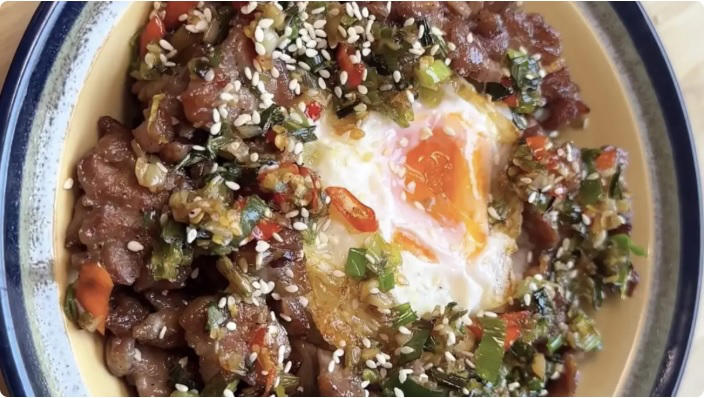Beef with scallion oil, daging sapi empuk dan juicy