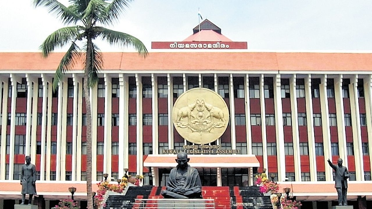 Keralam: Govt, opposition spar in House over power shortage