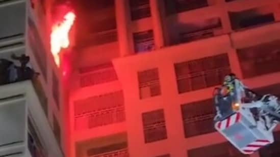 2 women killed as fire breaks out in high-rise building in Maharashtra ...