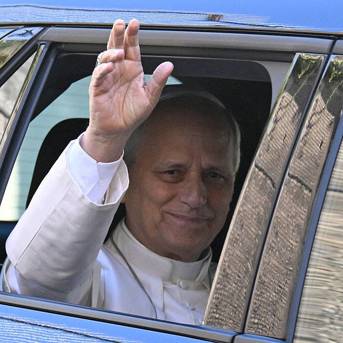 Pope's cancer prognosis may depend on these factors, doctors say